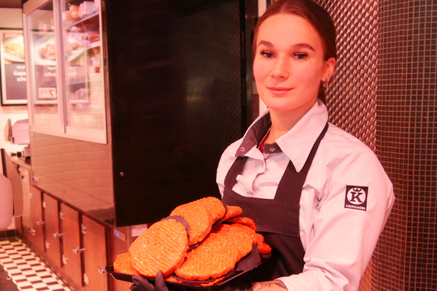 241129-megaburger-Grard-Peters